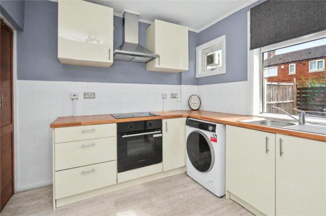 2 bed Terraced for sale Image 4