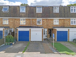 197f, Church Road, Harold Wood, Romford RM3 0SA
