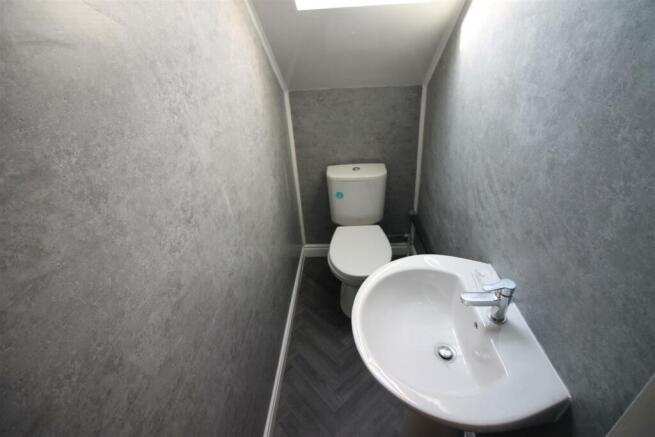 6 bed House to rent Image 9