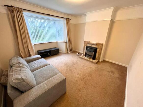 Living Room.jpg