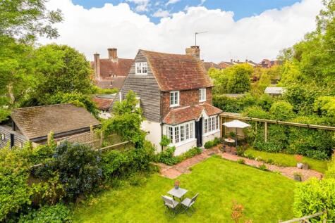 Mytten Twitten, Cuckfield