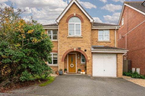 Kew House Drive, Scarisbrick, PR8