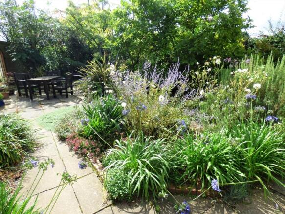 front gardens