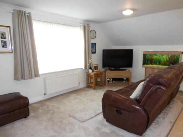Lounge/Kitchen
