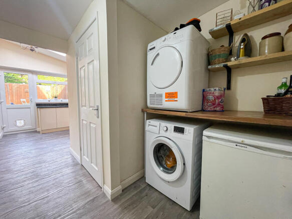 Utility and Cloakroom WC