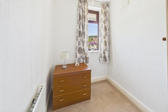 3 bed Semi-Detached for sale Image 10