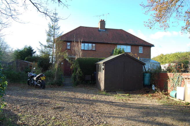 Photo 3