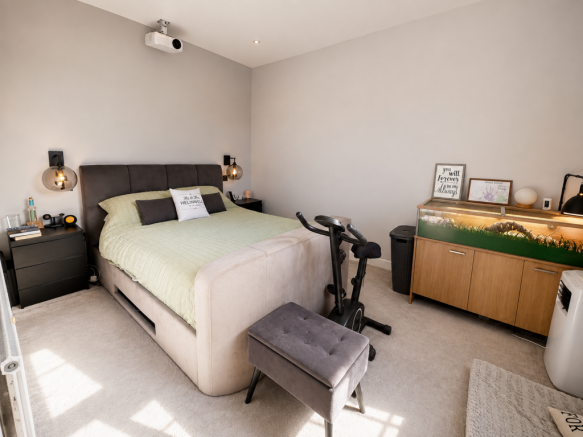 4 bed End of Terrace for sale Image 8