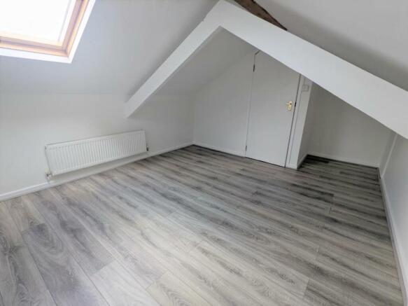 Loft Room (4).jpg