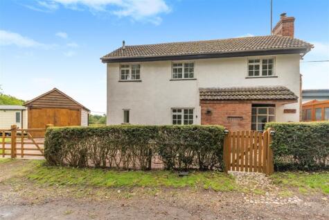 Four Oaks, Newent