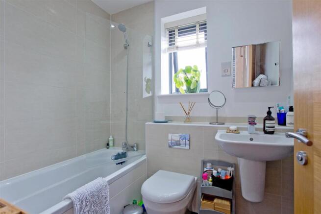 First Floor Family Bathroom