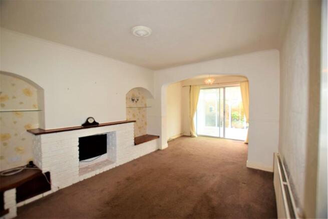Lounge/Dining Room