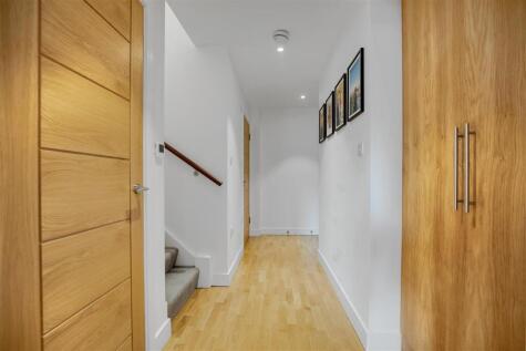 Oratory Apartments,
75 Barking Road, E16