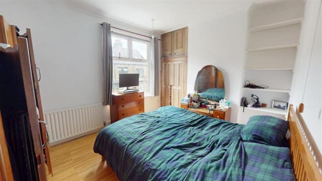4 bed Terraced for sale Image 7