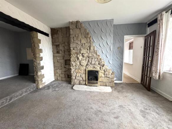 3 bed Semi-Detached for sale Image 8