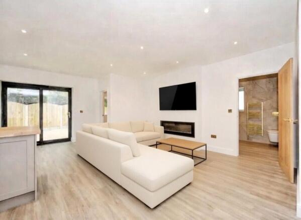 Living/Kitchen