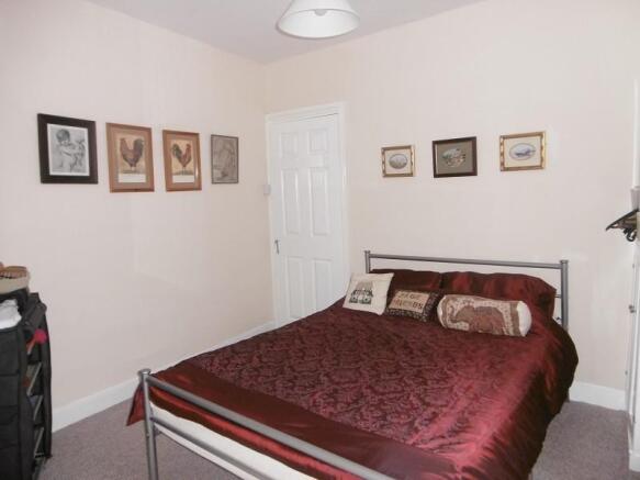 Bedroom 2 (REAR)