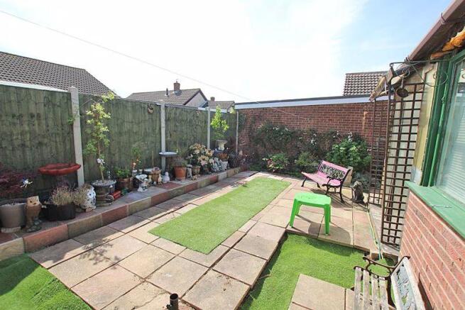 Rear garden ph...