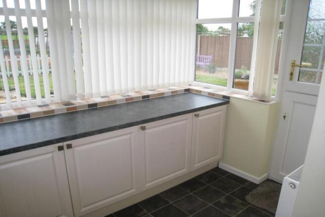 Further Kitchen Area