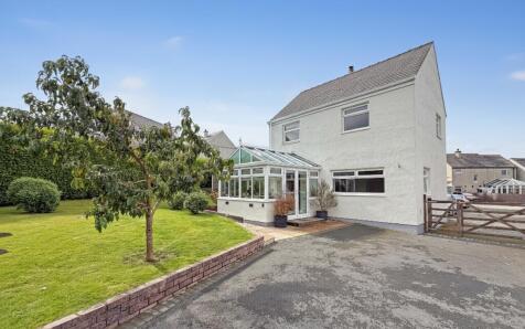 Caeau Gleision, Rhiwlas, Bangor, Gwynedd, LL57