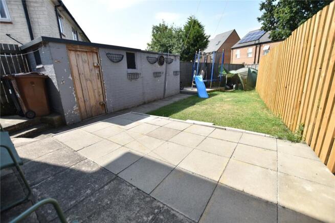 3 bed Semi-Detached for sale Image 9