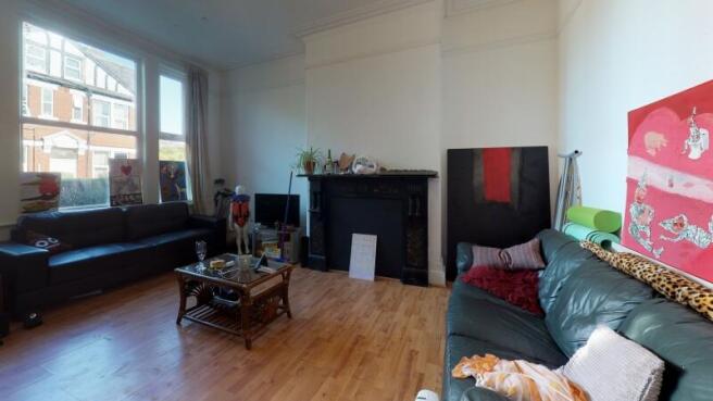 1 bed House Share to rent Image 5