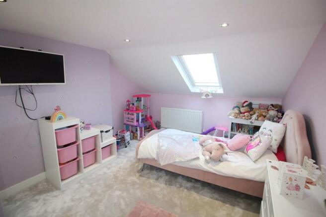 Bed3.JPG