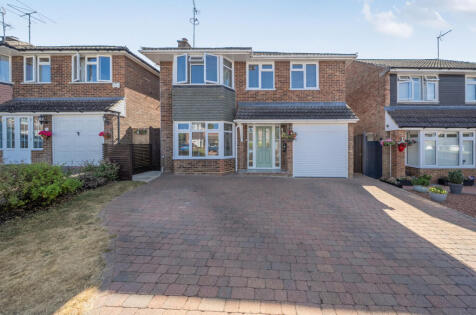 Grasmere Close, Dunstable, Bedfordshire