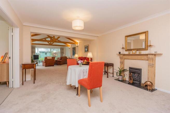Gaulby-Lane-Leicester-detached-house-IMG_0841.jpg