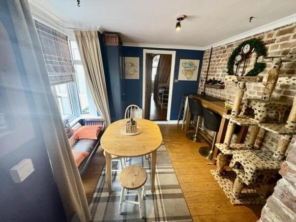 Breakfast Room