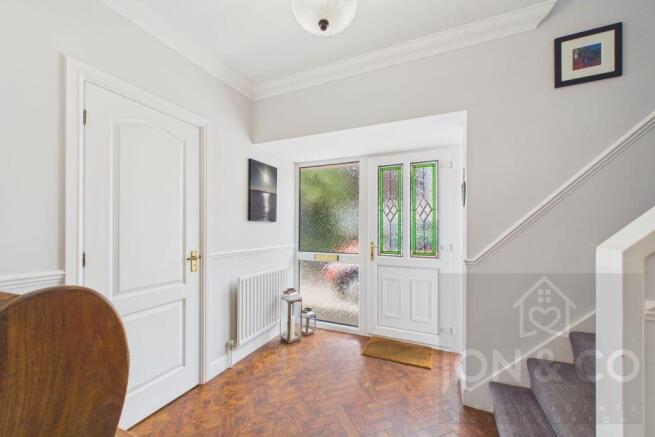 Cotswold Avenue | Duston | NN5 photo 4