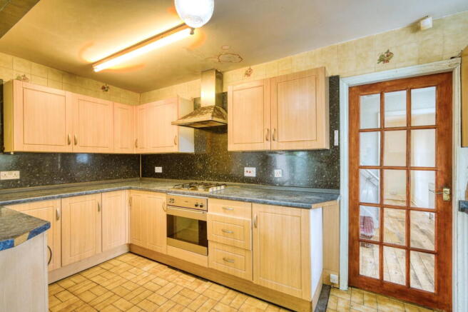 Lansbury Road, Whickham photo 4