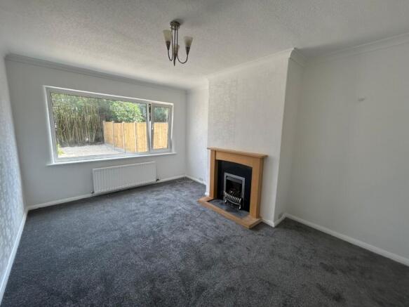 3 bed Semi-Detached to rent Image 7