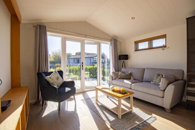 Hawthorne Birch Lodge, The Poplars, Burnham Market, Kings Lynn, Norfolk, PE31 8EA photo 4