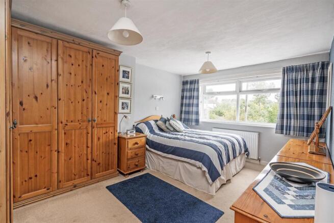 87 Dene Court Road-1_lo.jpg