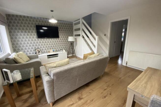 living room/dining r