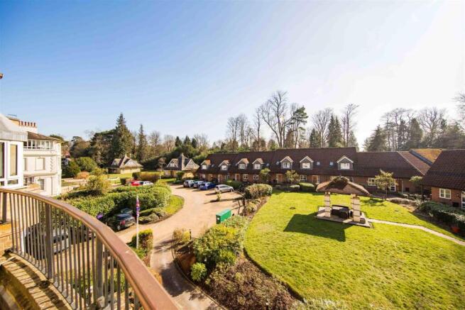 20-beech-court-willicombe (3).jpg