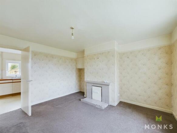 CAM01348G0-PR0295-STILL004.jpg