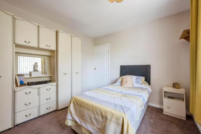 3 bed Semi-Detached for sale Image 10