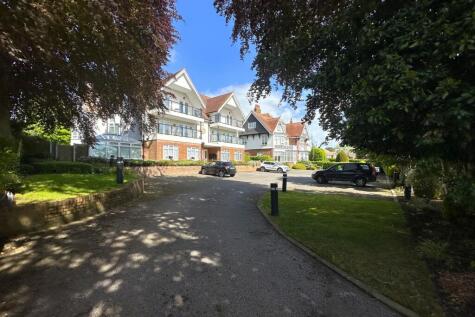 Hawksdown Road, Walmer, CT14