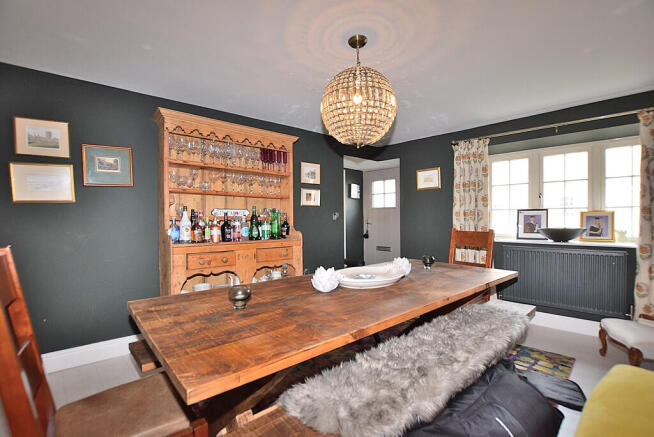 4 bed Cottage for sale Image 12