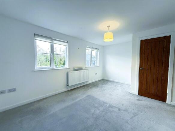 FRONT BEDROOM