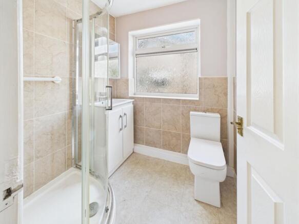 Shower Room with WC