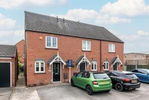 52, Woodhouse Gardens, Nottingham NG11 6BF