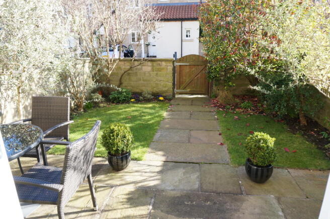 Photo 14