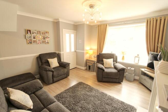 Lounge B