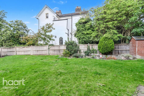 Waldronhyrst, South Croydon