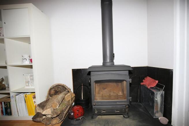 FIREPLACE .jpg