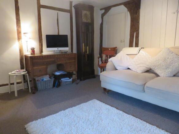 SITTING ROOM