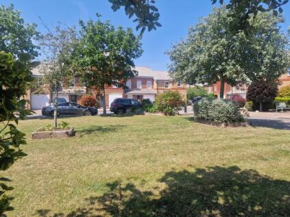 Mountbatten Square, Southsea, Hampshire, PO4